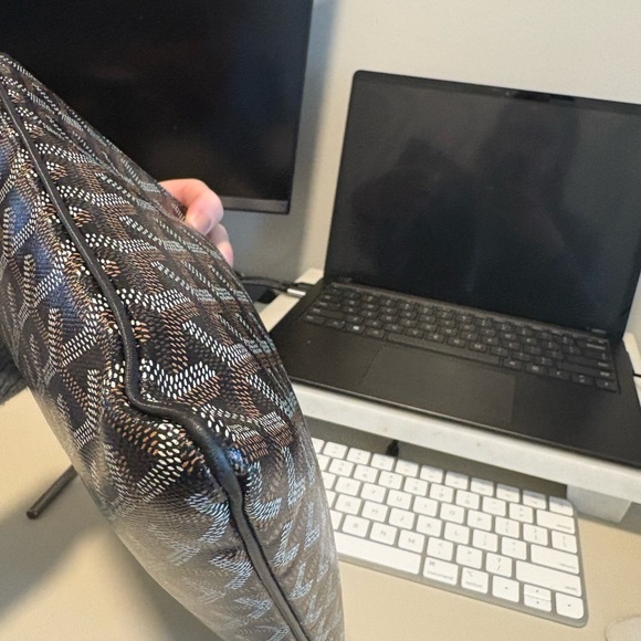 Goyard Large Pouch - Picture 6 of 8